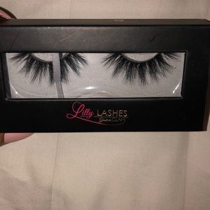 Lilly lashes mink Miami